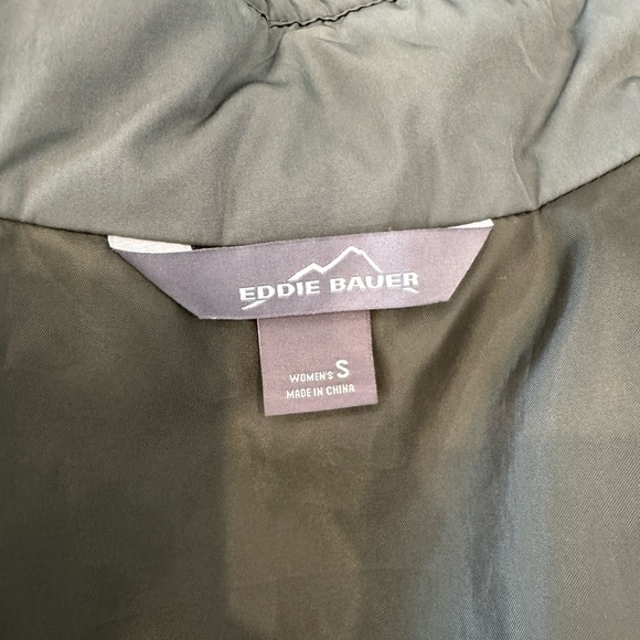 Eddie Bauer Green Women’s Winter Coat - Picture 6 of 7